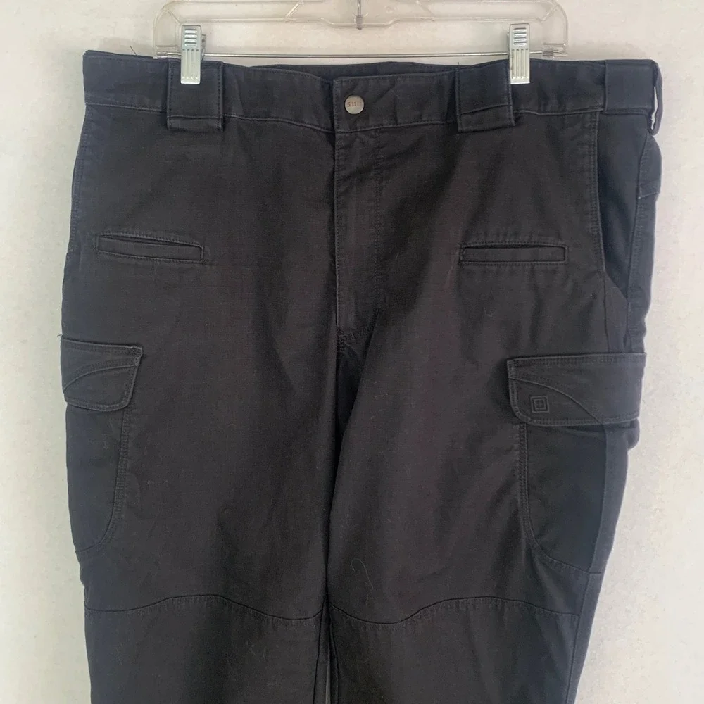 5.11 Tactical Cargo Stryke Pants Mens 40x33 Black Ripstop Outdoors Workwear